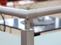 Aluminum -Stolper